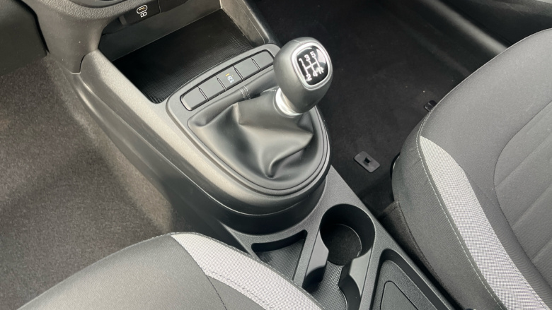 Hyundai i10 1.0 Advance 5dr Petrol Hatchback